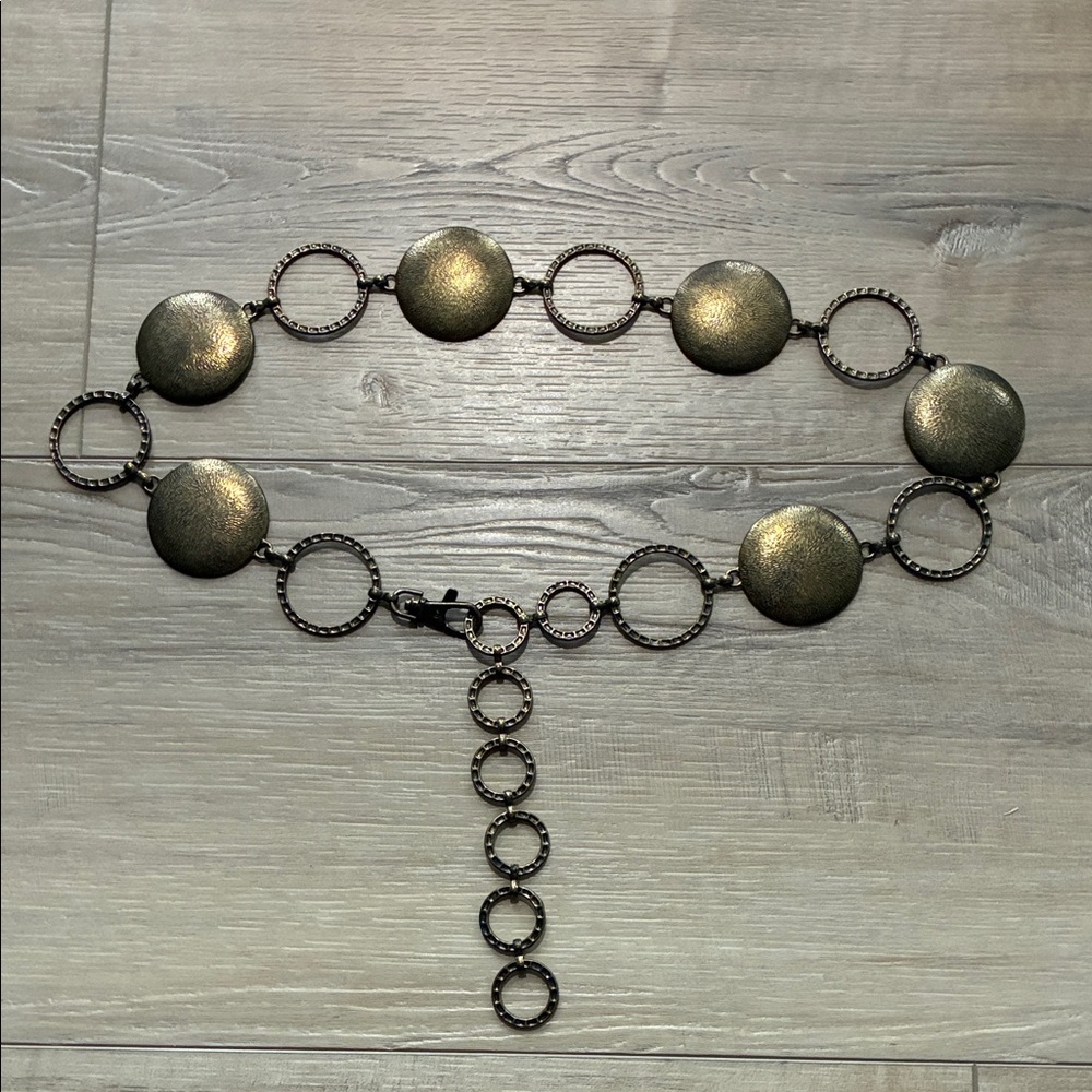 Gold Circle Link Adjustable Belt No Size but Best for Size XS